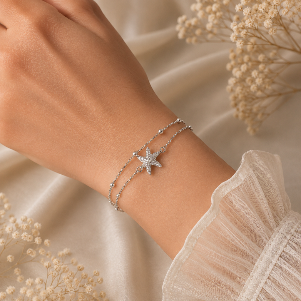 Starfish Charm Bracelet – Elegant Minimalism for Everyday Style